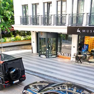 4* فندق Sky Hill